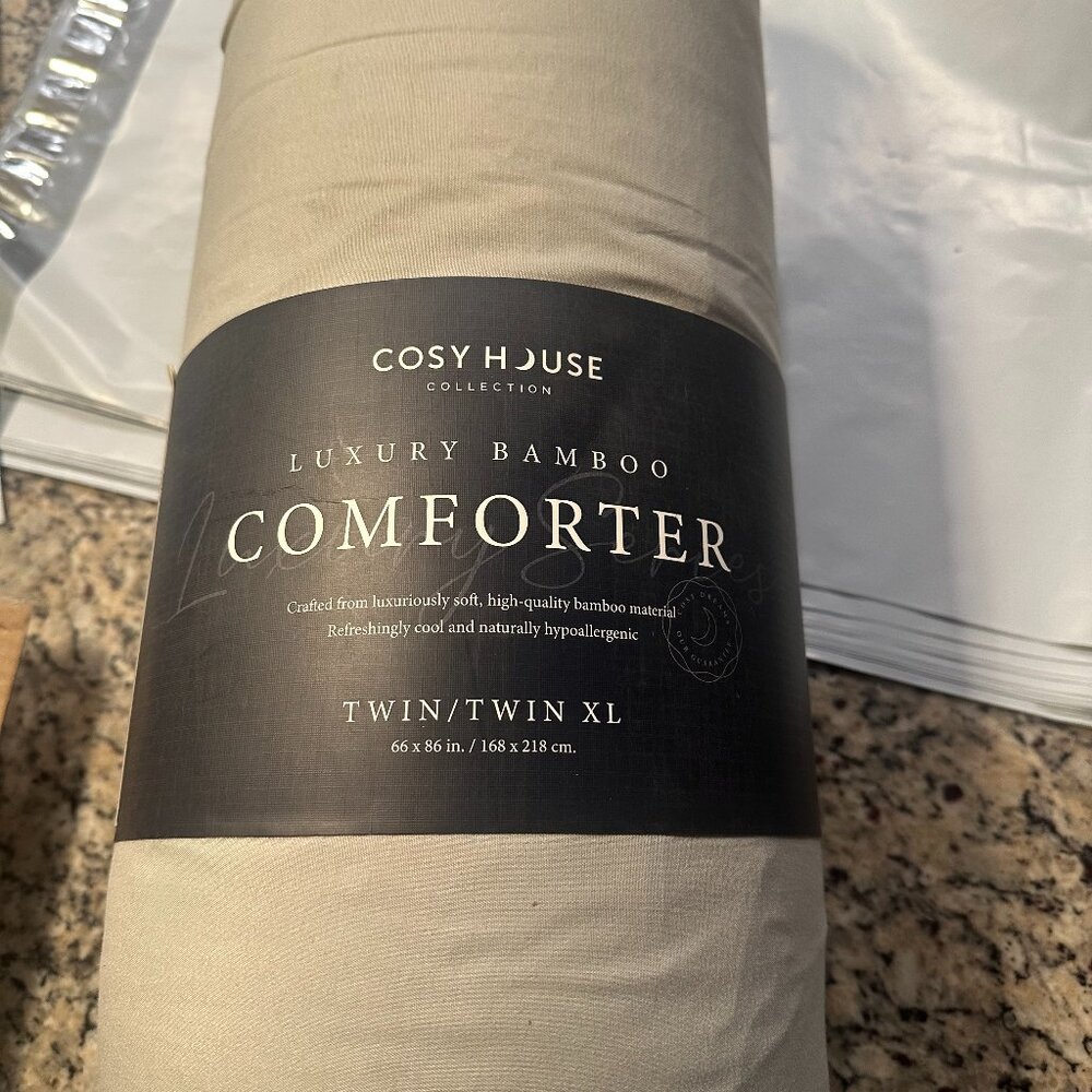 COZY HOUSE LUXURY BAMBOO COMFORTER FULL QUEEN GREY